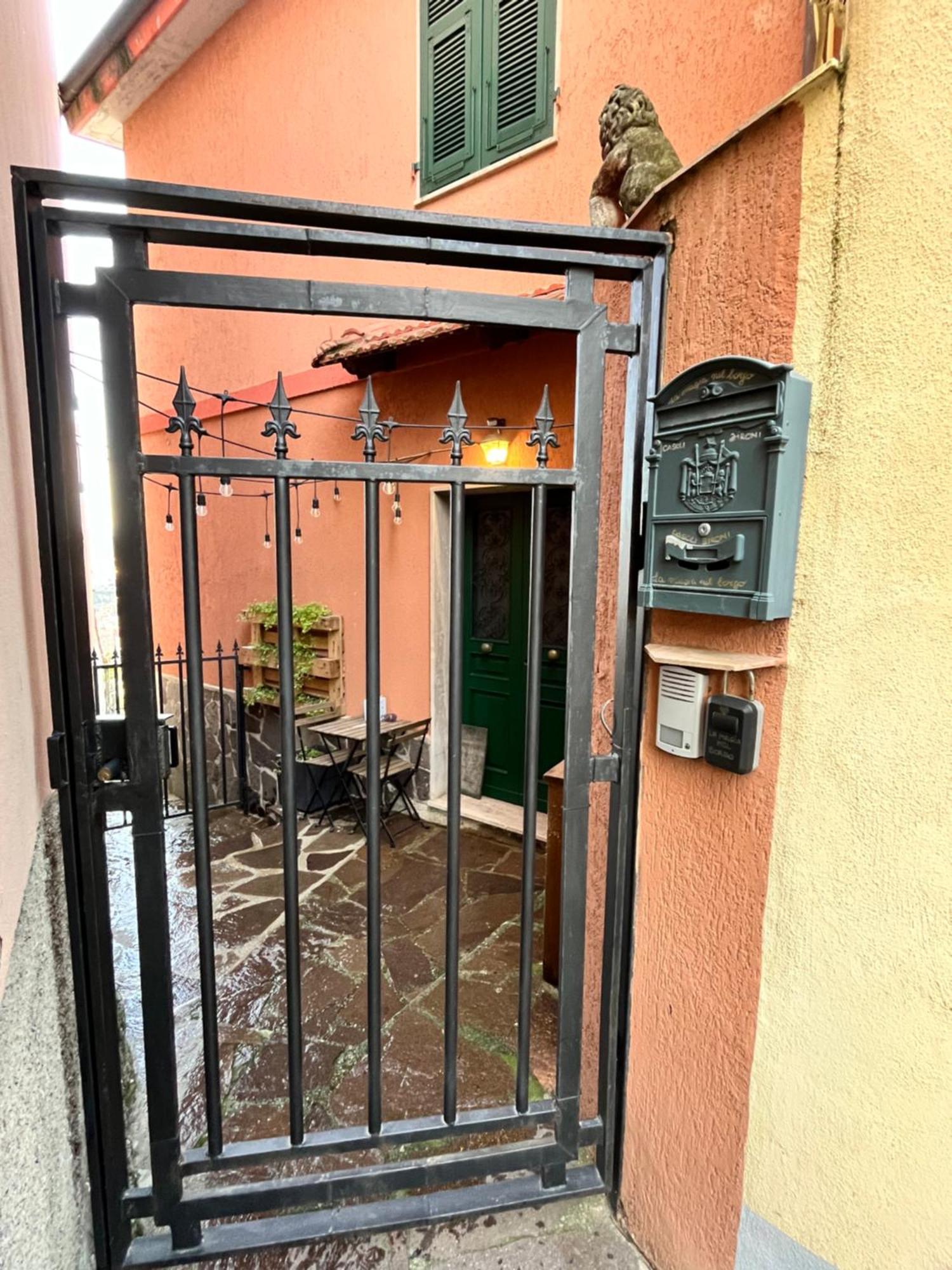 La Magia Nel Borgo Apartamento Fezzano  Exterior foto